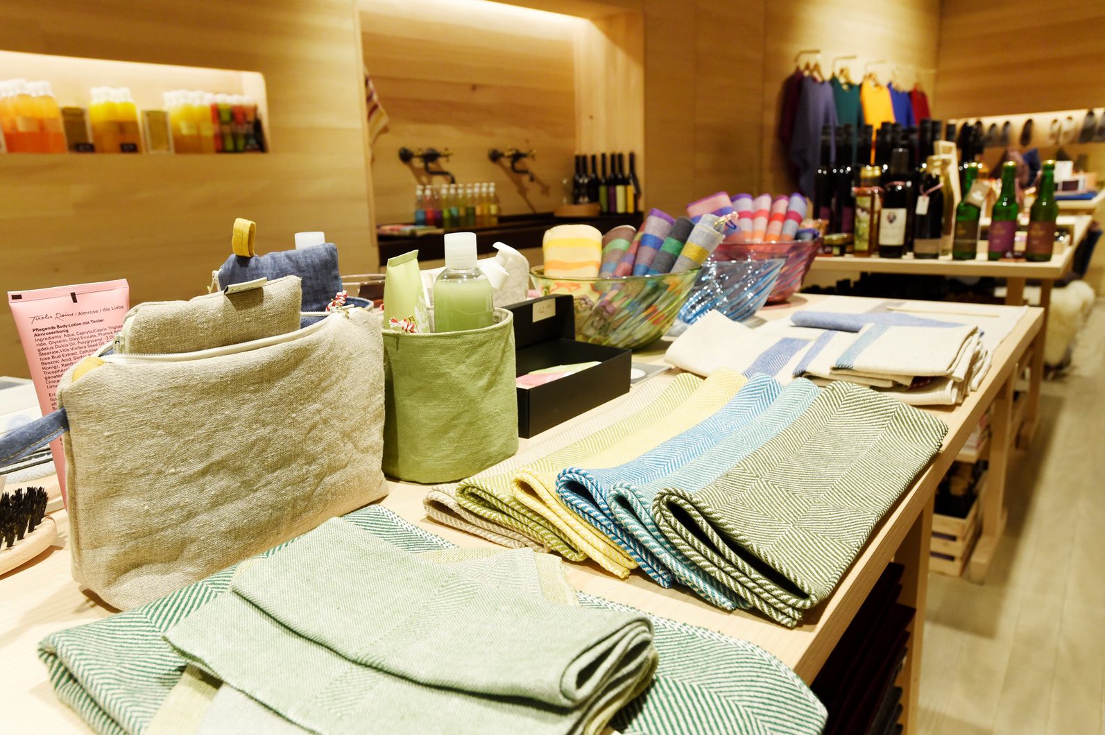 062-Shop-