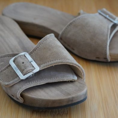 “Emma” Holzpantolette mit Hirschleder – Für SIE