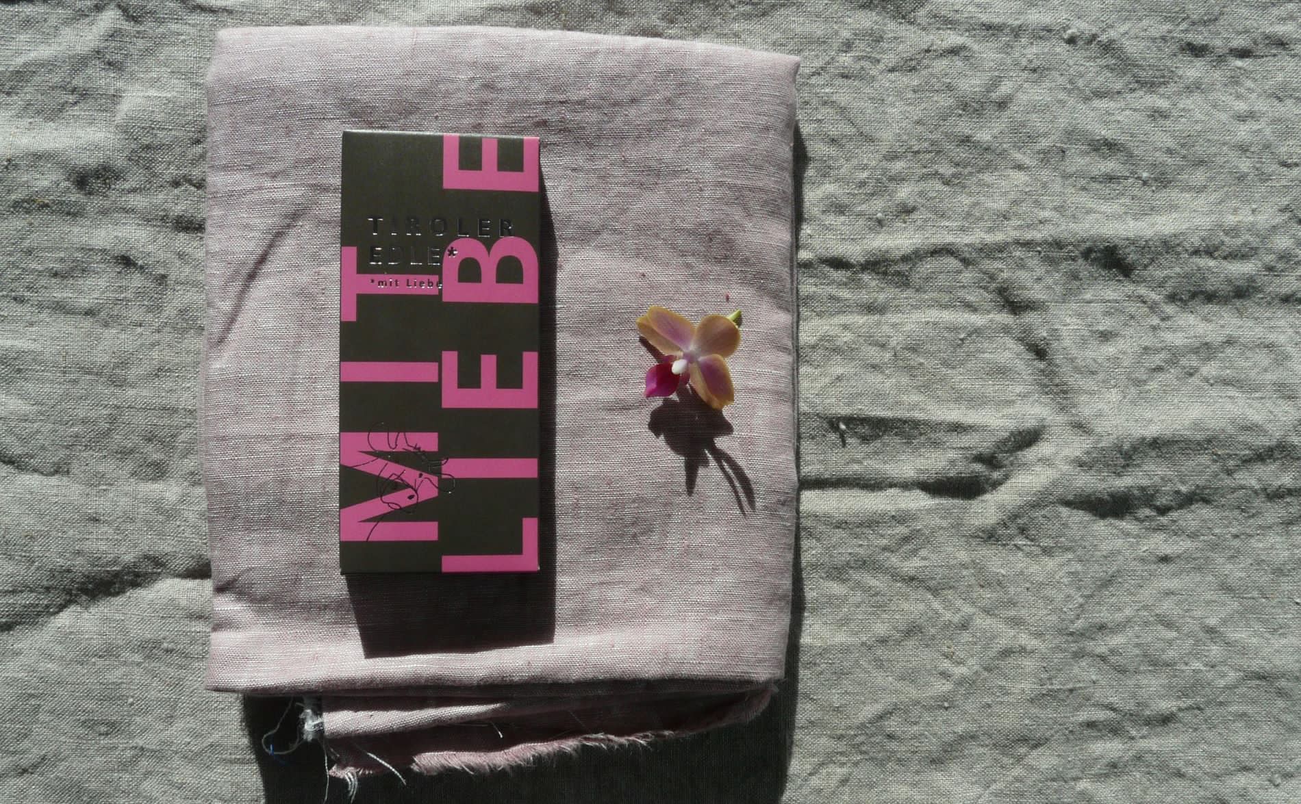 Mit Liebe auf Leinen